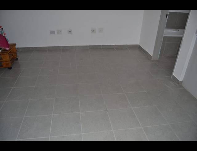 2 BEDROOM APARTMENT FOR SALE IN JABULANI